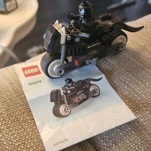LEGO Black and White Motorcycle Set
